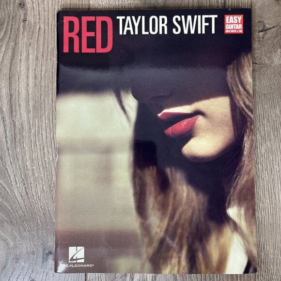 Taylor Swift Red Sheet Music Easy Guitar with Tablature Songbook Hal Leonard - Picture 2 of 5